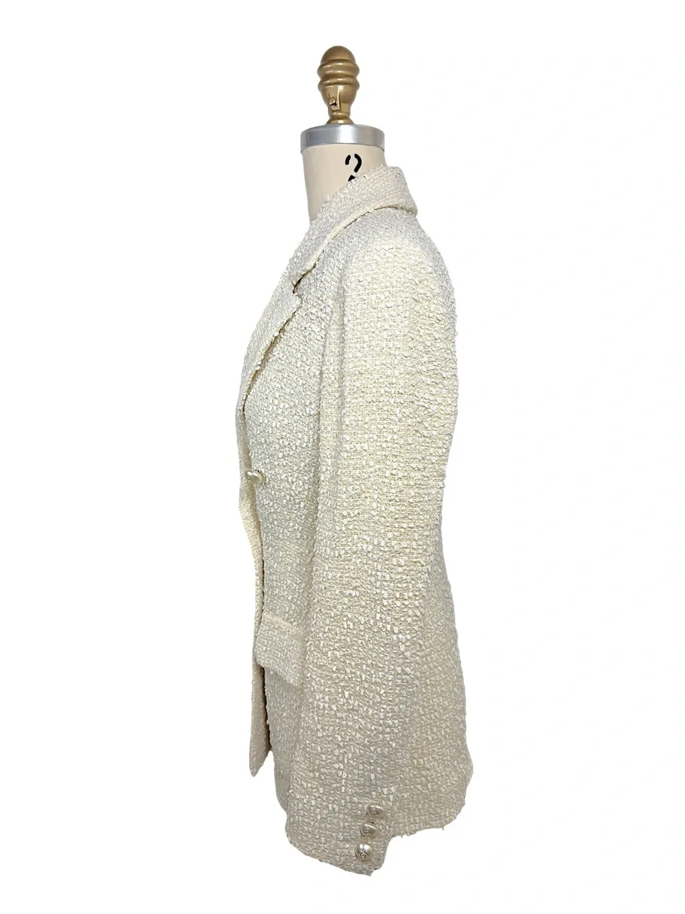 Chanel Cruise 2019 “La Pausa” Runway Look 26 Ivory Tweed Jacket FR34
